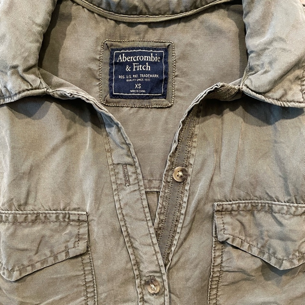 Abercrombie Army Green Button Down Shirt